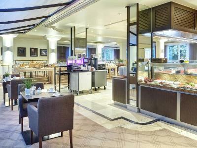 Hotel Crowne Plaza Hamburg-city Alster By Ihg 4*