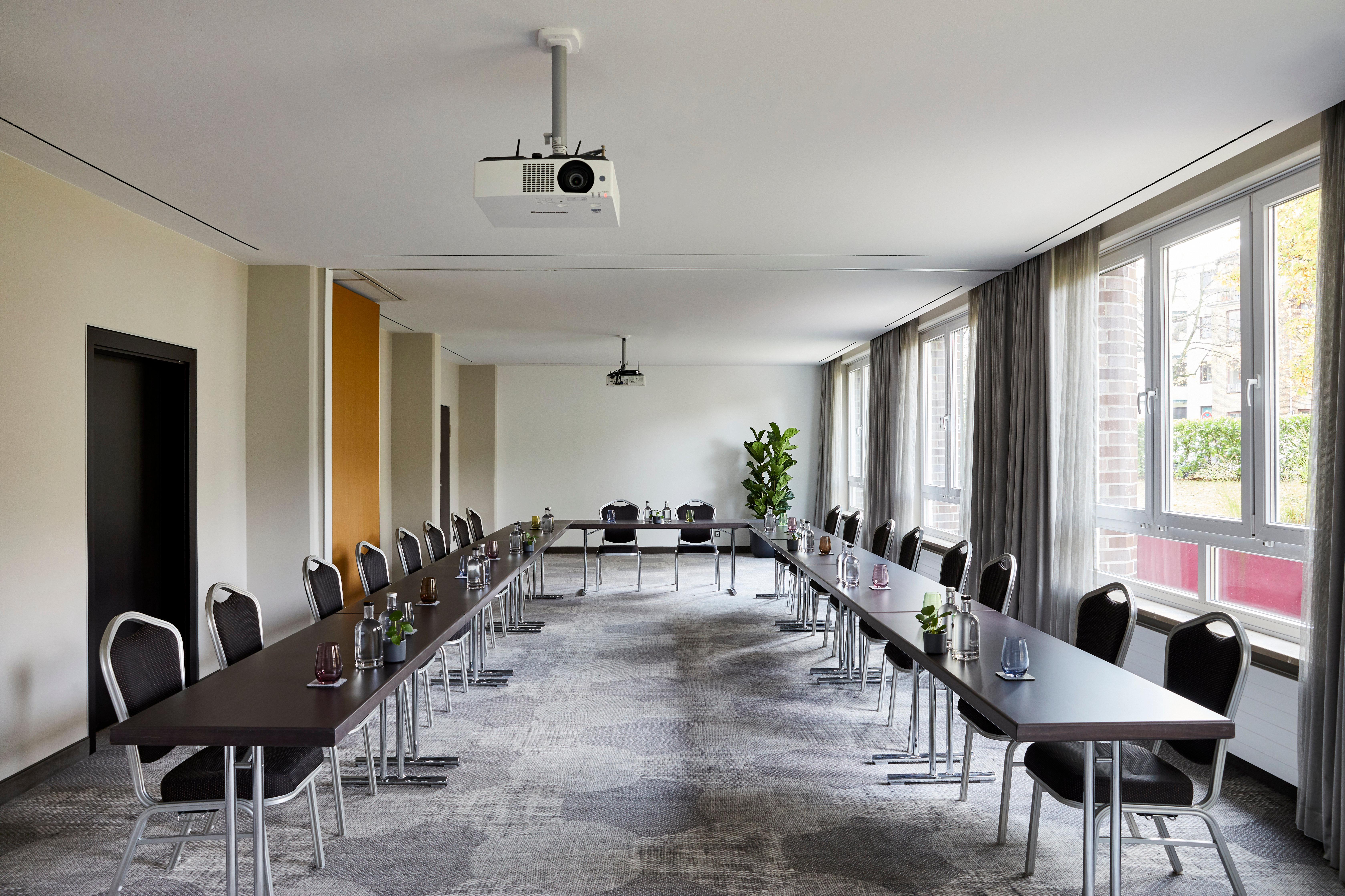 Hotel Crowne Plaza Hamburg-city Alster By Ihg Hamborg