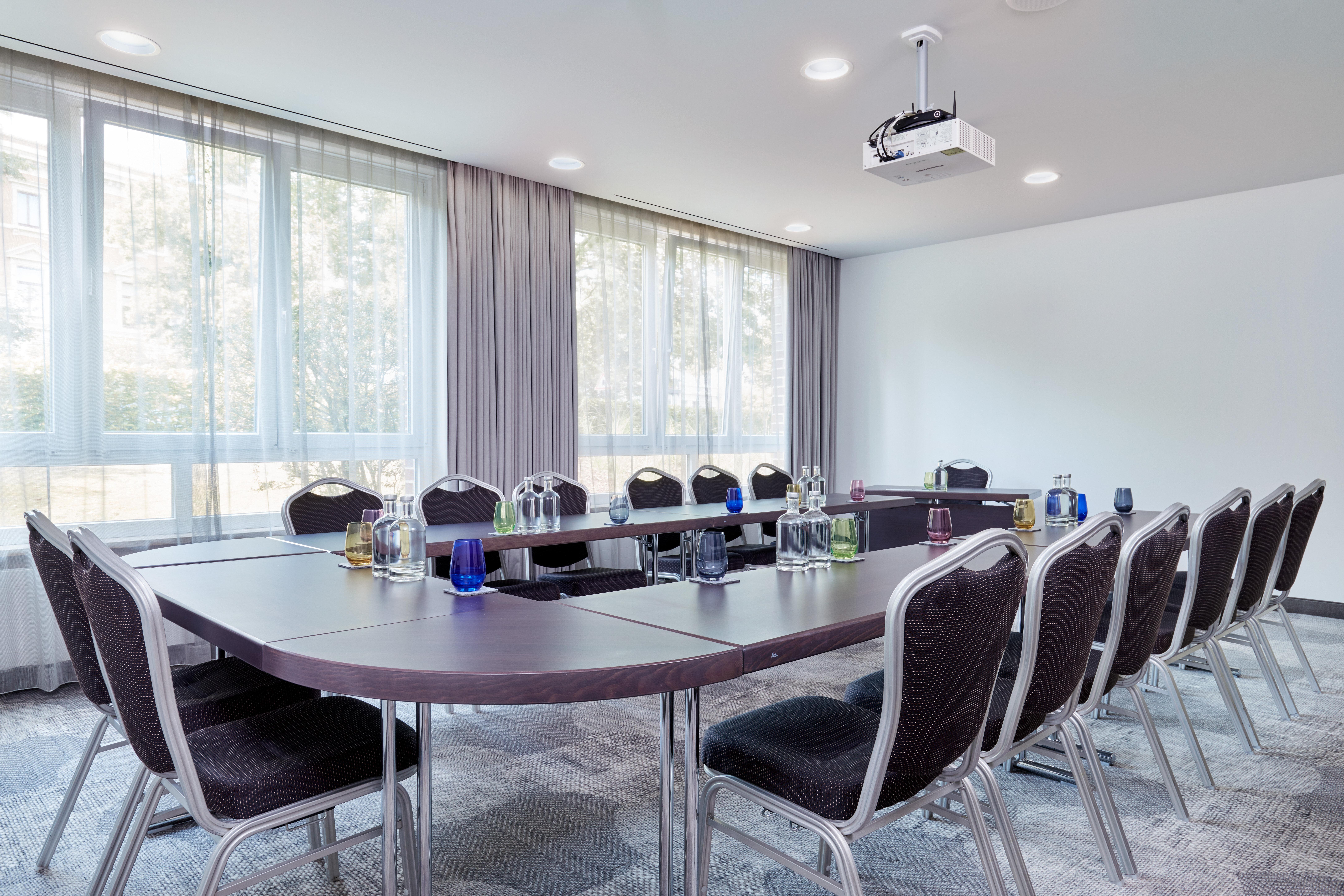 Crowne Plaza Hamburg-city Alster By Ihg 4* Hamborg
