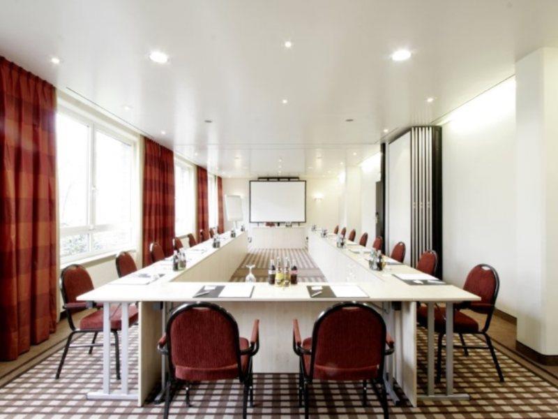 Hotel Crowne Plaza Hamburg-city Alster By Ihg Hamborg