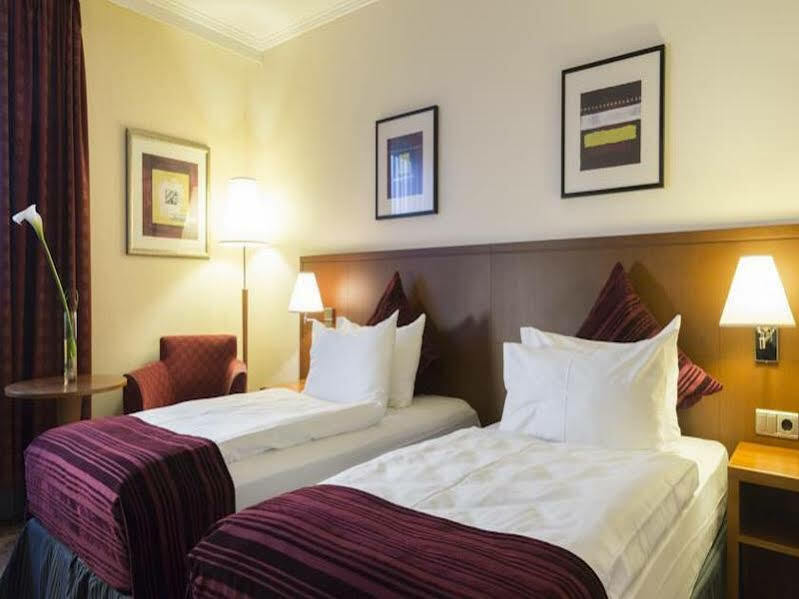 Crowne Plaza Hamburg-city Alster By Ihg 4* Hamborg